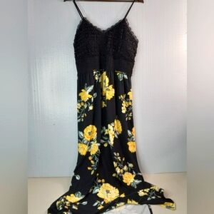 NoBo XL Beautiful Yellow Rose Maxi Dress